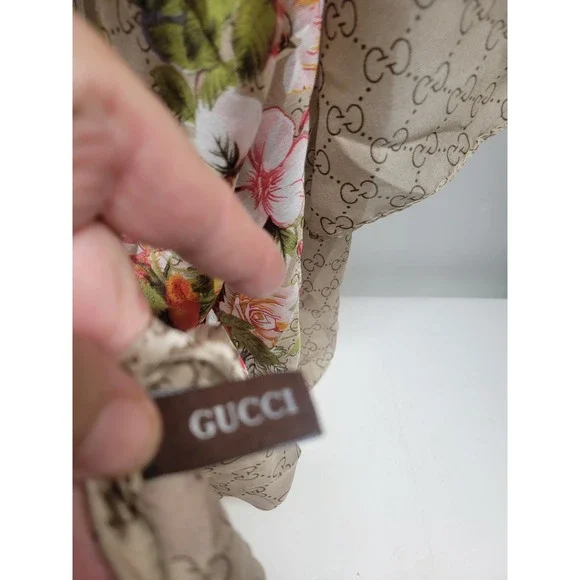 Gucci Silk Scarf Floral Print Beige GG Monogram Made in Italy Luxury 72x36 - Picture 11 of 12